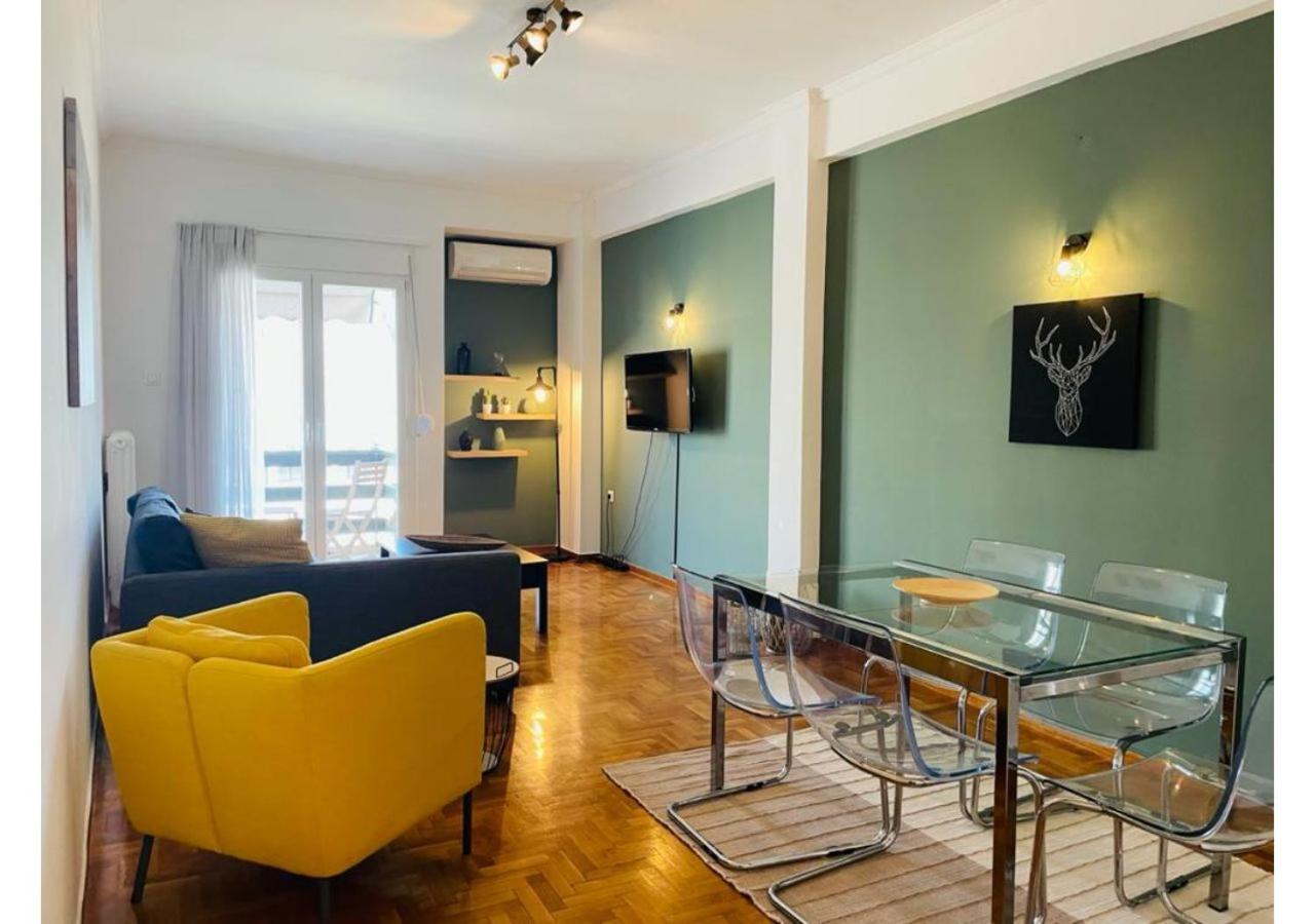 Cozy Apartment In Central Athens - Sleeps 6 エクステリア 写真